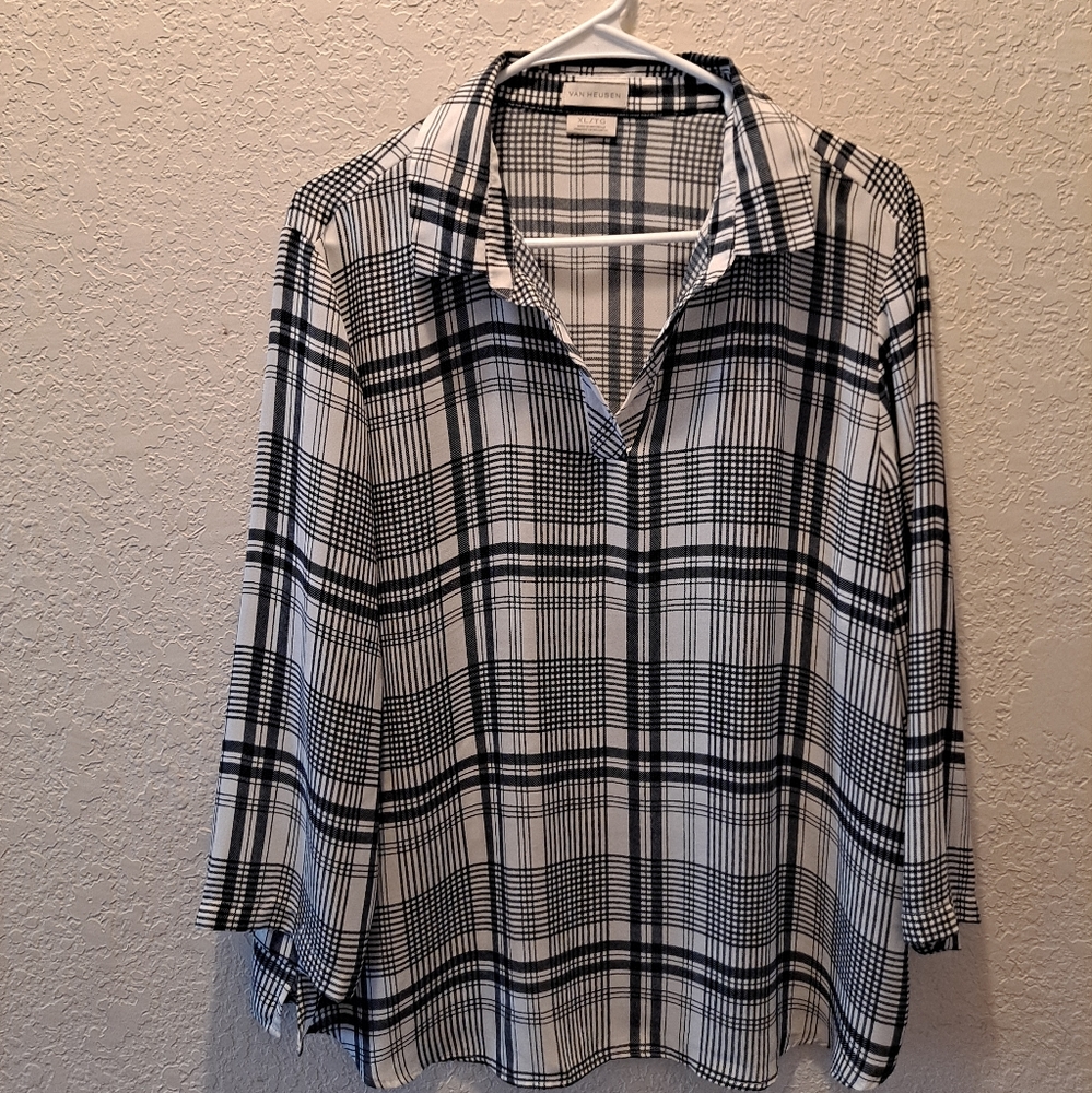 Navy blue plaid women's blouse v-neck, 3/4 sleeve, lightweight silk